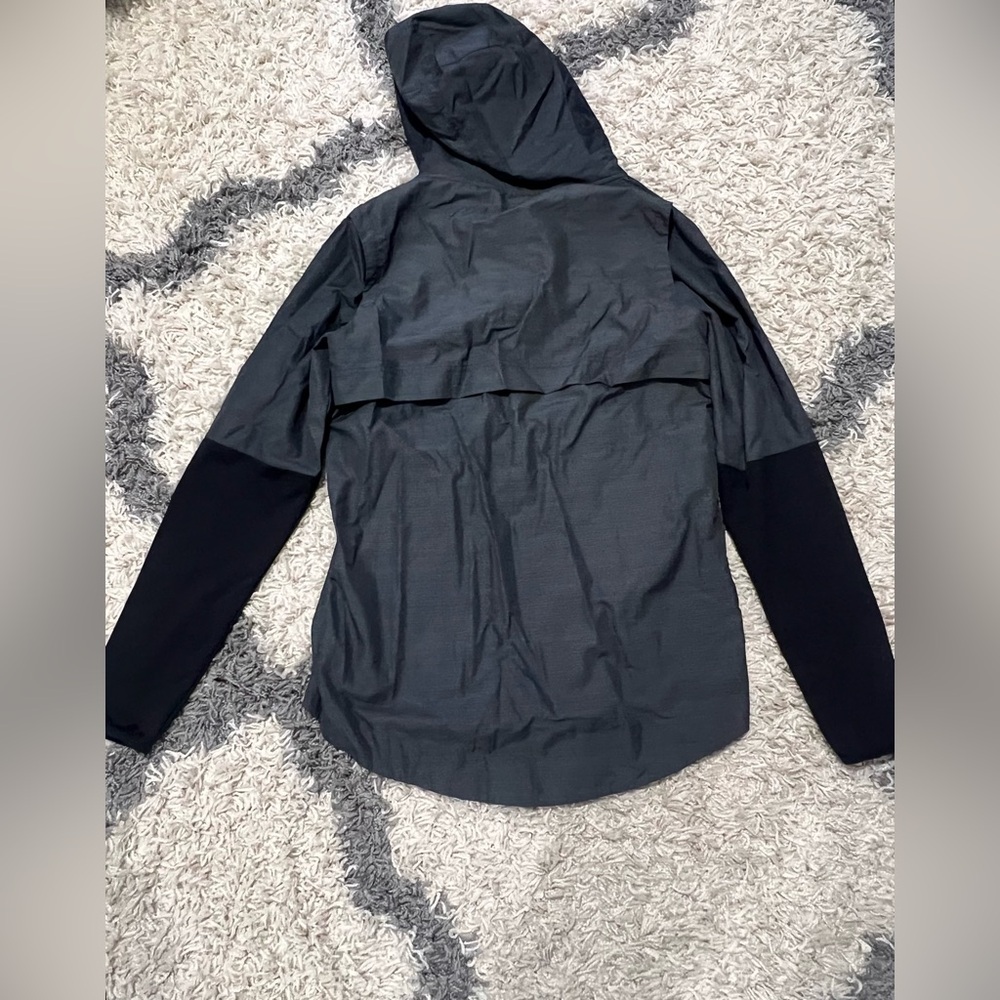 Nike Black Performance Mesh Pullover - image 2